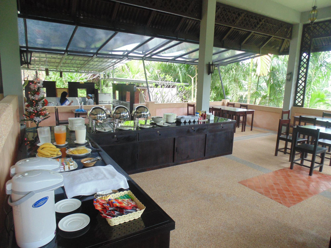 Food & Drinks 5, Aonang Cliff Mountain New Resort, Mueang Krabi
