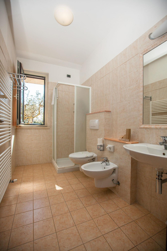 Bathroom, Agriturismo Valle Del Subasio, Perugia