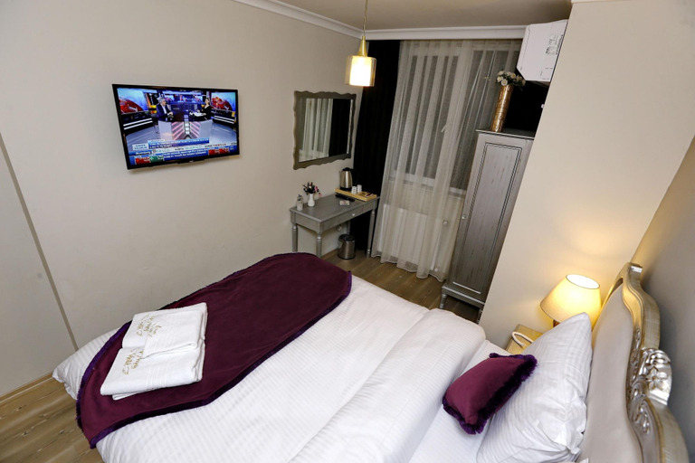Bedroom 2, 4 Angels Hotel, Fatih