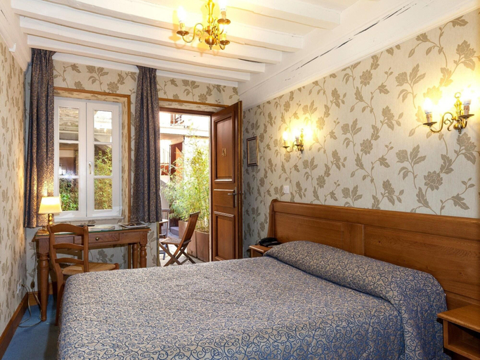 Bedroom 3, Hotel De La Cloche, Côte-d'Or