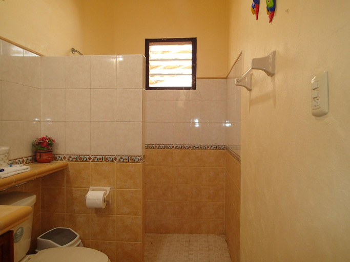 Bathroom 4, Margarita Del Sol Costa Maya, Othón P. Blanco