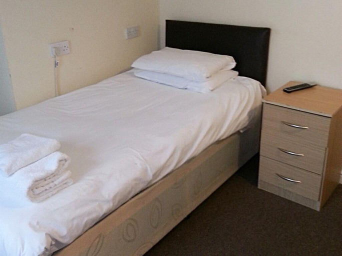 Bedroom 2, The Prince Regent, Surrey