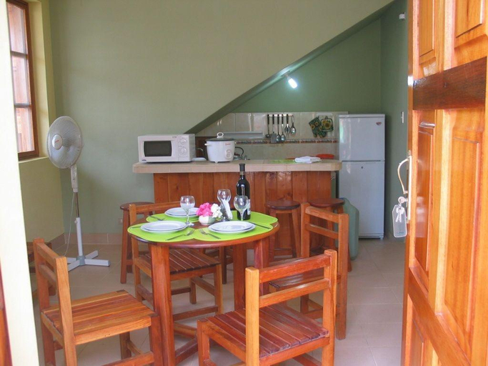 Public Area, Punta Sal Bungalows, Contralmirante Villar
