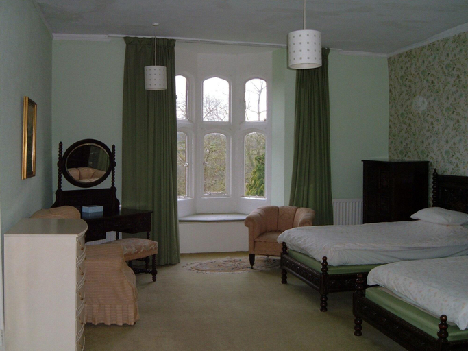 Bedroom 3, Greenham Hall, Devon