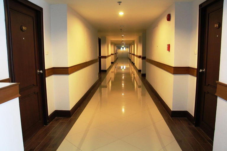 Public Area 3, Suntara Wellness Resort & Hotel, Muang Chachoengsao
