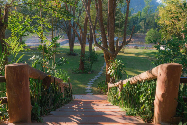 Public Area 2, Banviewnam Camping & Resort, Muang Mae Hong Son
