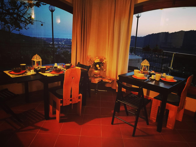 Food & Drinks 5, B&B La Terrazza Sui Fieschi, Genova