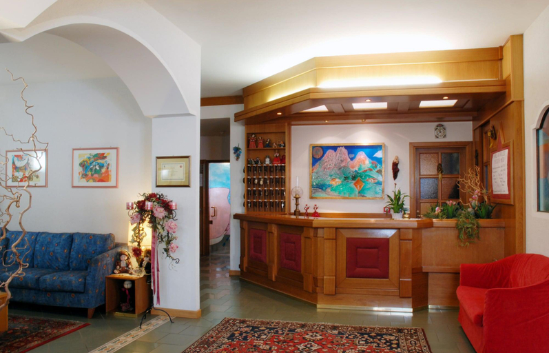 Public Area, Albergo Sass Maor, Trento