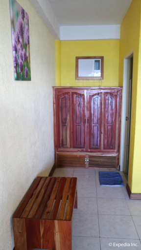 Public Area, Golden Sunset Beach Club, Mambajao