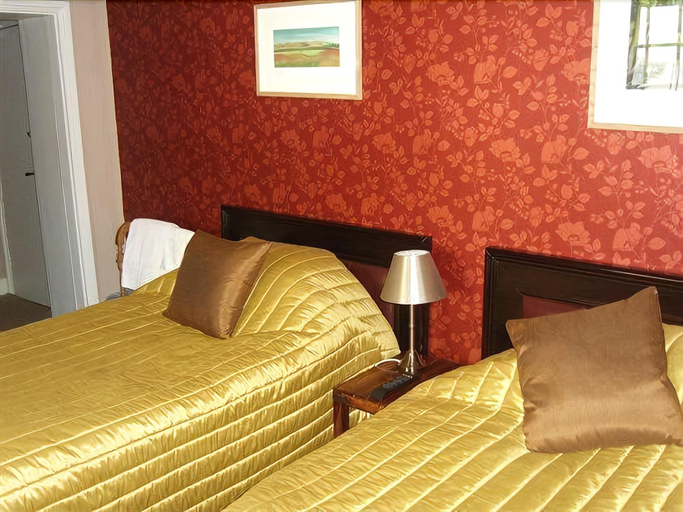 Public Area 3, The Crown Inn, Wiltshire