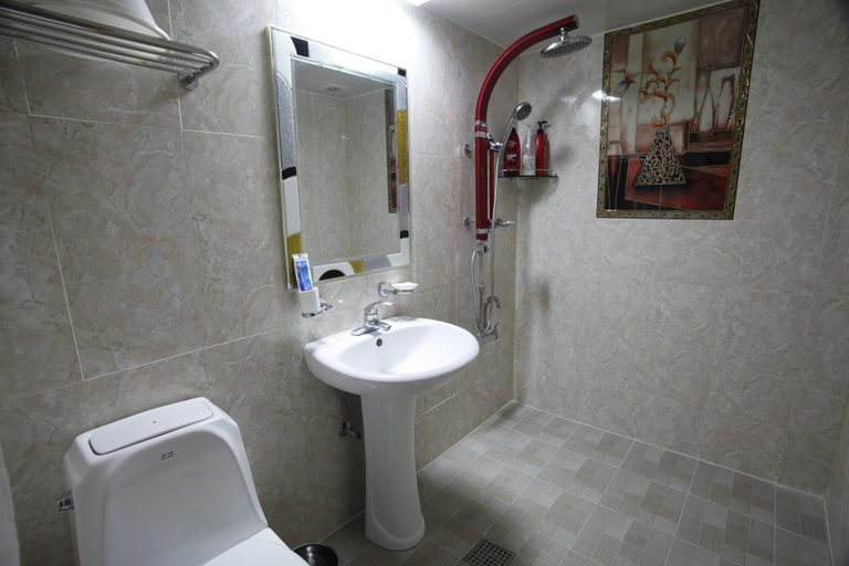 Bathroom 4, Hotel Jeonju, Jeonju
