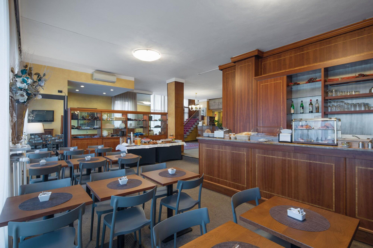 Food & Drinks 4, Hotel Excelsior, Pavia