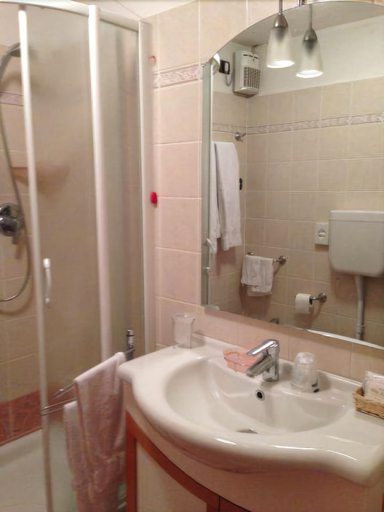Bathroom 3, Hotel Villa Elena, Trento