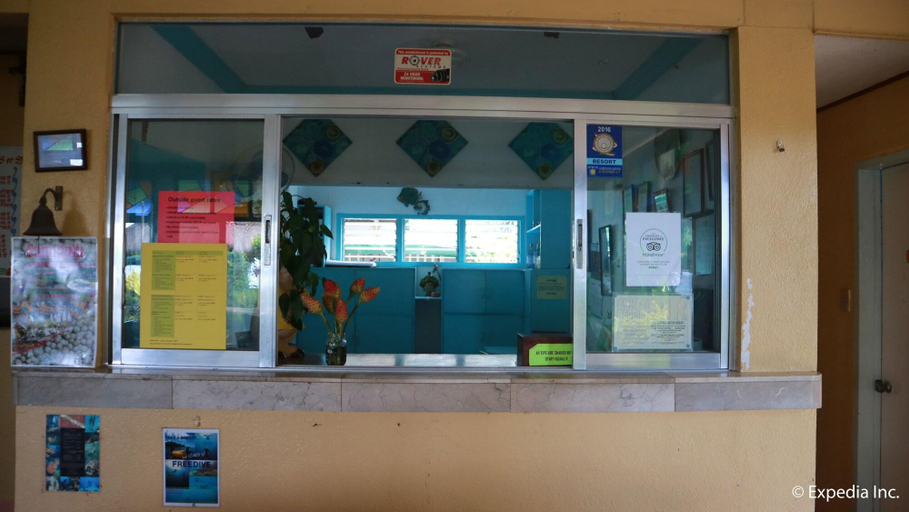 Public Area 3, Golden Sunset Beach Club, Mambajao