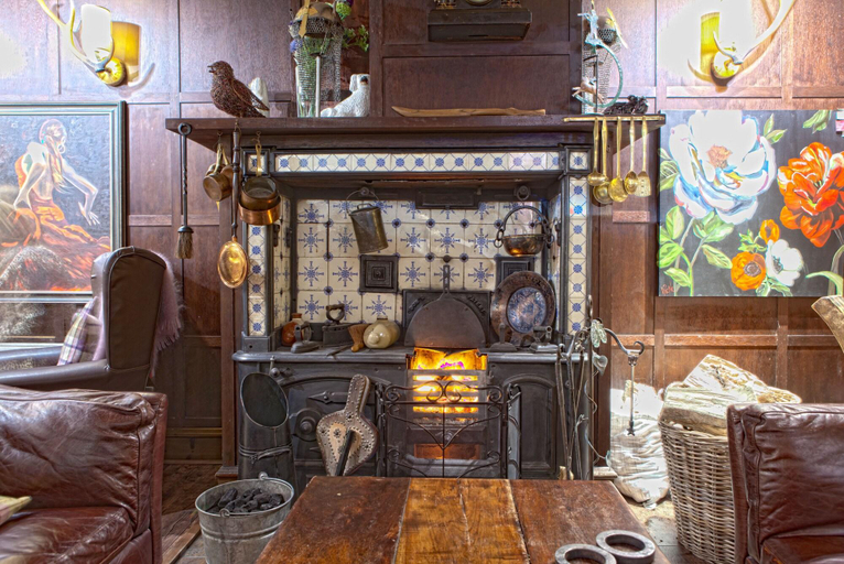 Public Area, The Cock and Bull, Aberdeenshire