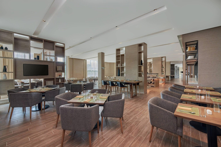 Food & Drinks 5, Fairfield By Marriott Bintulu Paragon, Bintulu