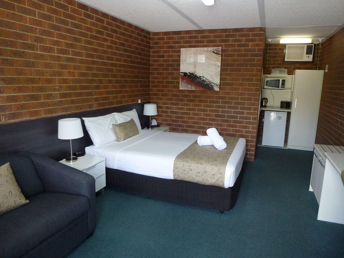 Bedroom 5, Healesville Motor Inn, Yarra Ranges - North