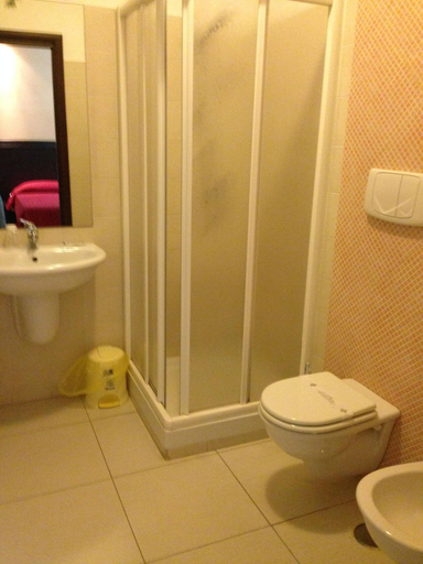 Bathroom 5, Hotel La Rosetta, Latina