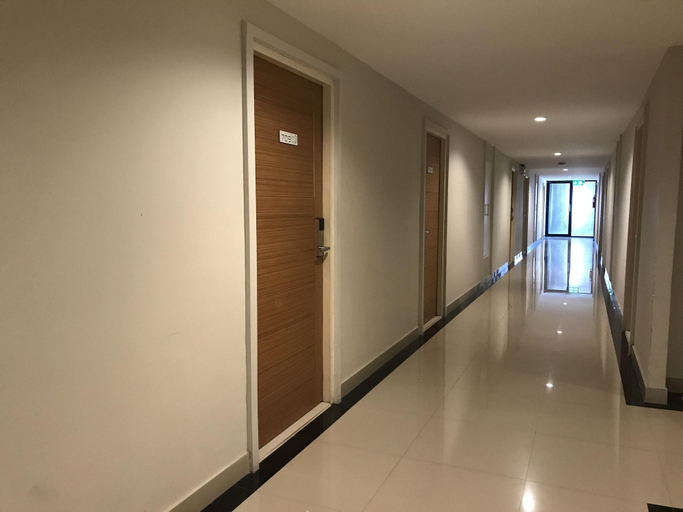 Public Area 2, Ploen Ploen Residence, Muang Pathum Thani