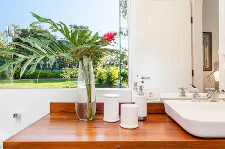 Bathroom 5, Vila Santa Teresa, Rio de Janeiro