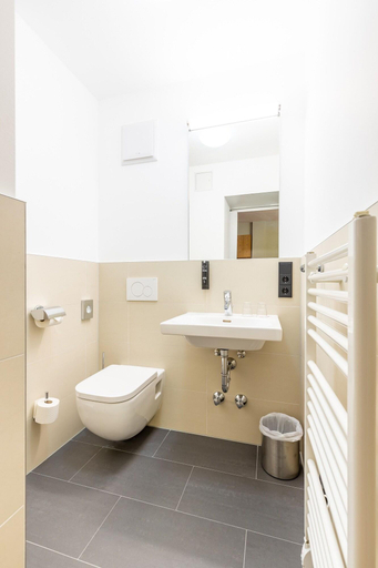 Bathroom 5, mk | hotel berlin, Berlin