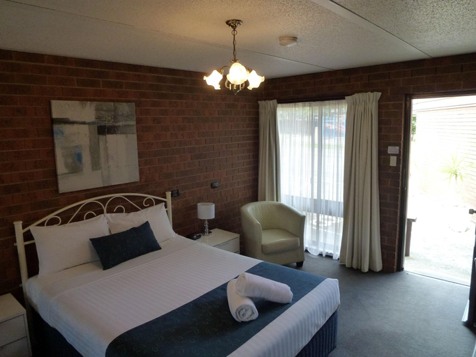 Bedroom 5, Healesville Motor Inn, Yarra Ranges - North