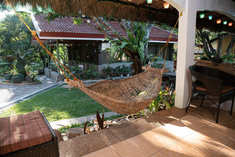 Public Area 2, Nauvoo Farm Resort, Magalang