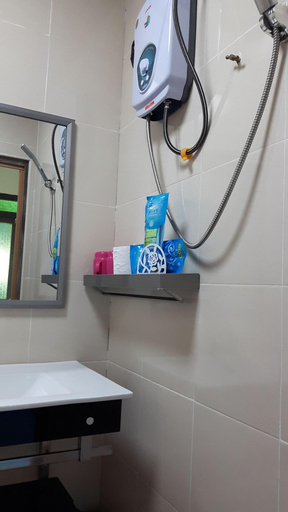 Bedroom 4, Kampung Janda Baik, Bentong