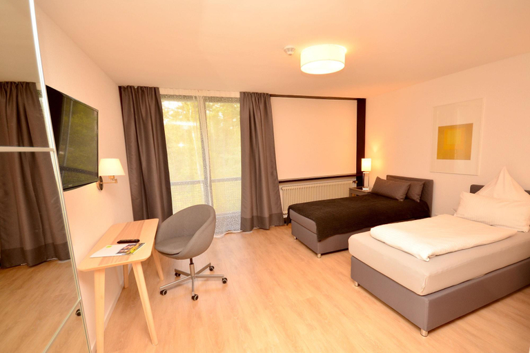 Bedroom 3, Bildungs- und Tagungshaus Haus Neuland, Bielefeld