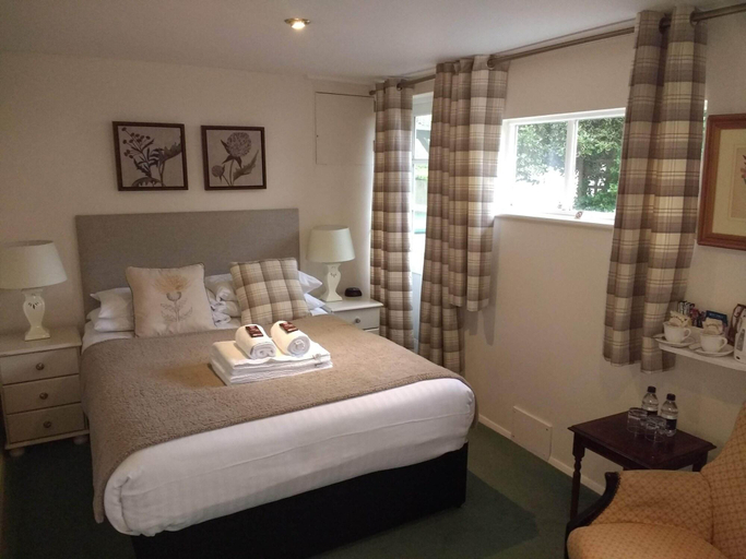 Bedroom 3, Hook House Hotel, Hampshire