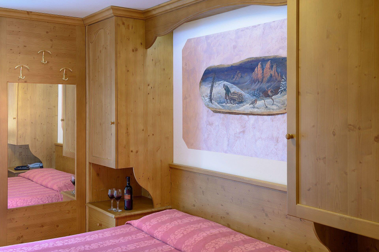 Bathroom 4, Miravalle, Belluno