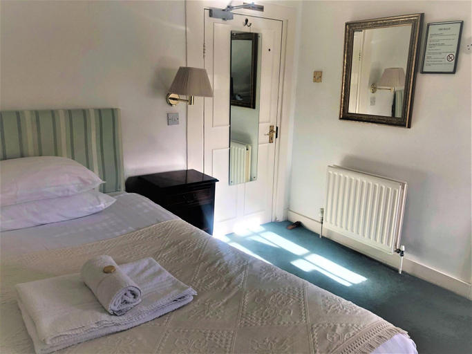 Others 5, Hook House Hotel, Hampshire