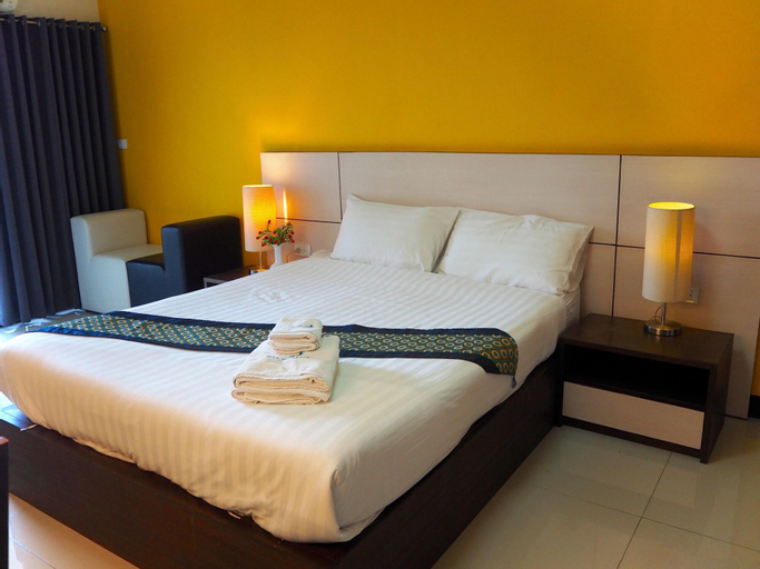 Max Pavillage Bangkok, Muang Nonthaburi