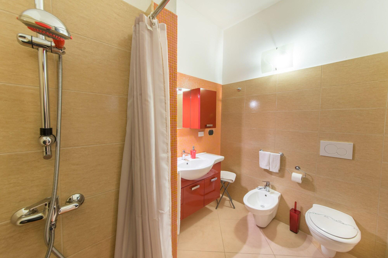 Bathroom 4, B&B Rosso Salento, Lecce