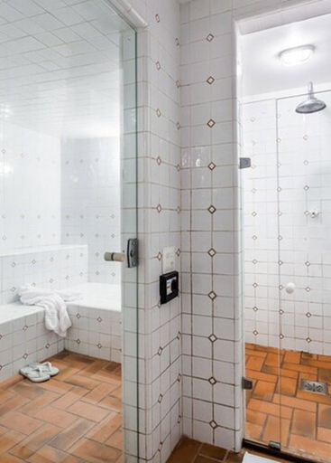 Bathroom 5, Vila Santa Teresa, Rio de Janeiro