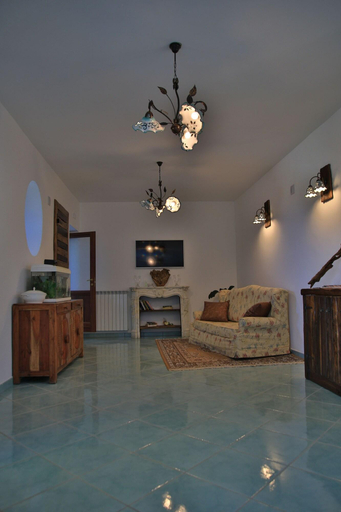 Public Area 3, Villa Italia, Napoli