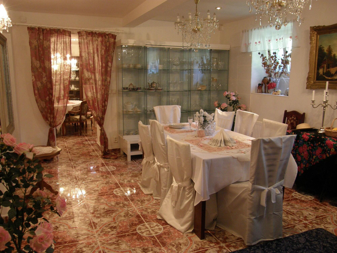 Public Area 2, Hotel Garni, Ostrava