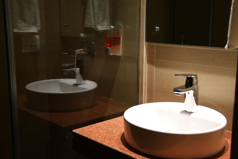 Bathroom 4, 7Apple Hotels Aurangabad, Aurangabad