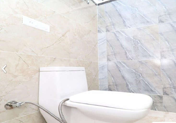 Bathroom, The Park Residency, Gautam Buddha Nagar
