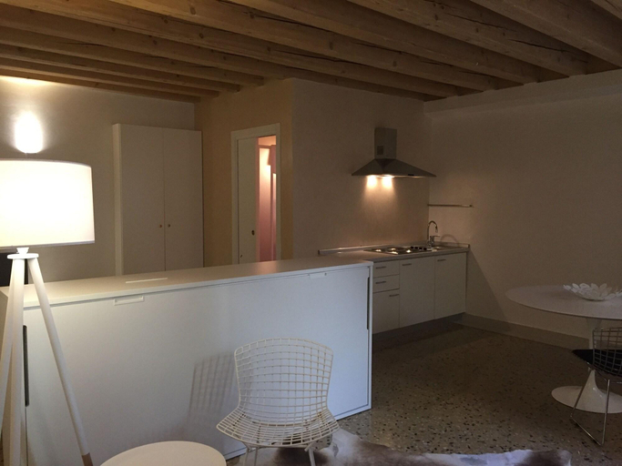 Bedroom 2, Ca' Bert Villa dei Glicini, Verona