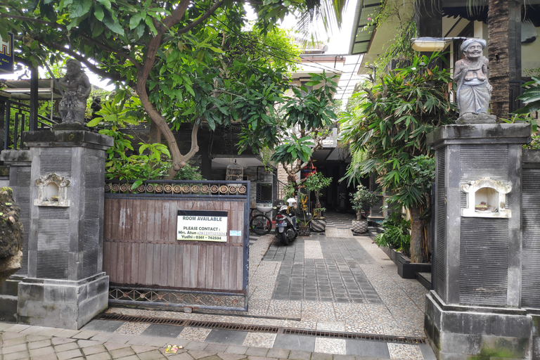 Exterior & Views 5, OYO 90274 Odah Guest House, Badung
