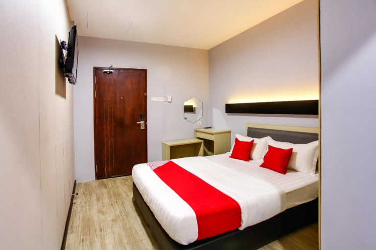 OYO 44066 Unikarya Lodge, Penampang