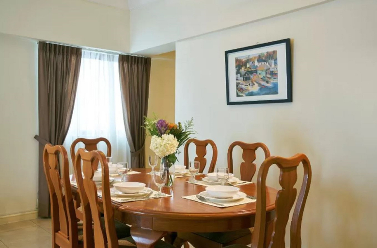 Village Residence Hougang, Hougang