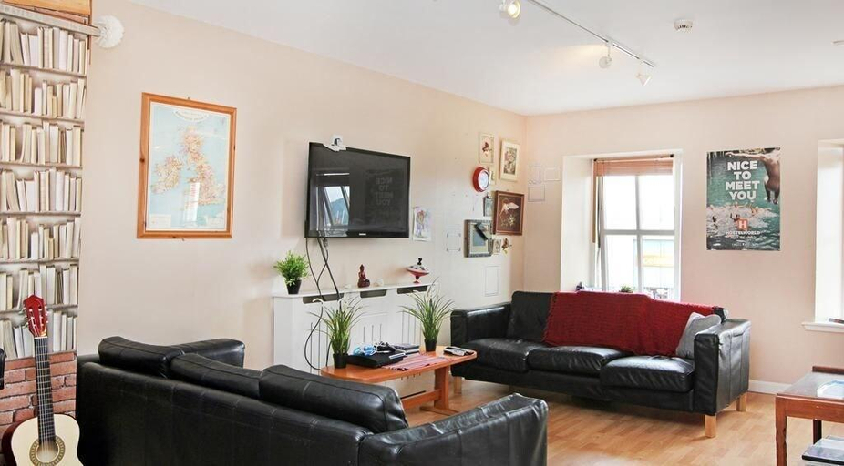 Public Area 5, Highland Backpackers Inverness, Highland
