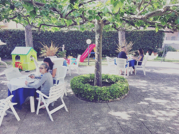 Public Area, Hotel Perla Del Mare, Lucca
