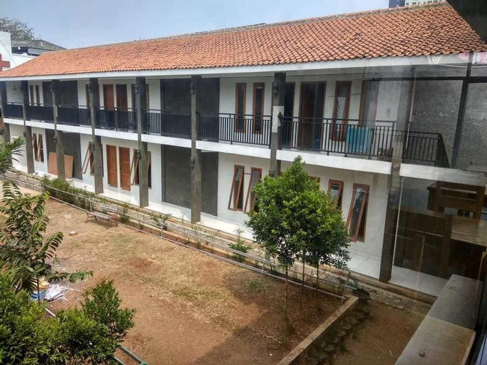 Exterior & Views 1, GH Capsule - Hostel, East Jakarta