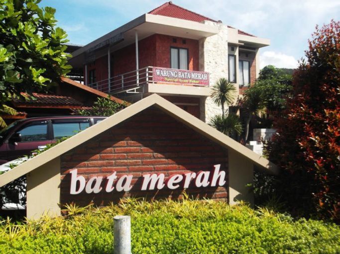 Bata Merah Guest House & Camping Ground, Malang