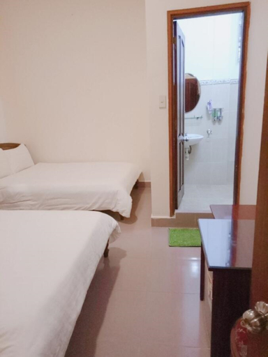 Quang Chien Hotel, Kinh Môn