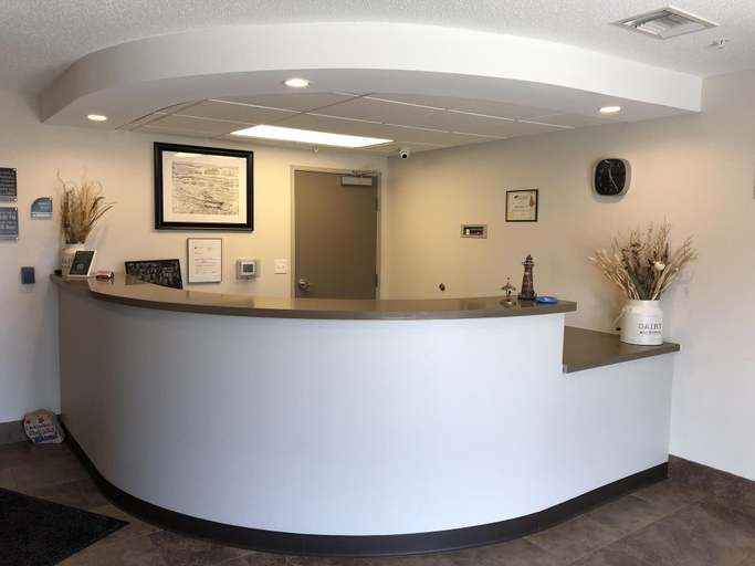 Public Area 2, Independence Stay, Marinette