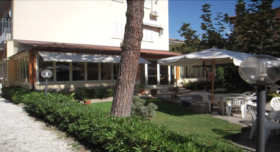 Exterior & Views 2, Hotel Perla Del Mare, Lucca